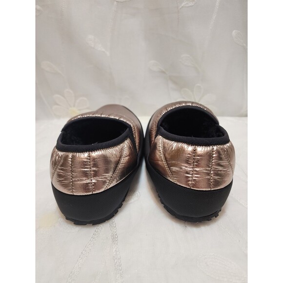 P448 WOMENS 40 SZ 9 GOLD SLIP ON LABY SNEAKER SLIPPER CHEETAH SHIMMER COMFY CUTE - Picture 3 of 15